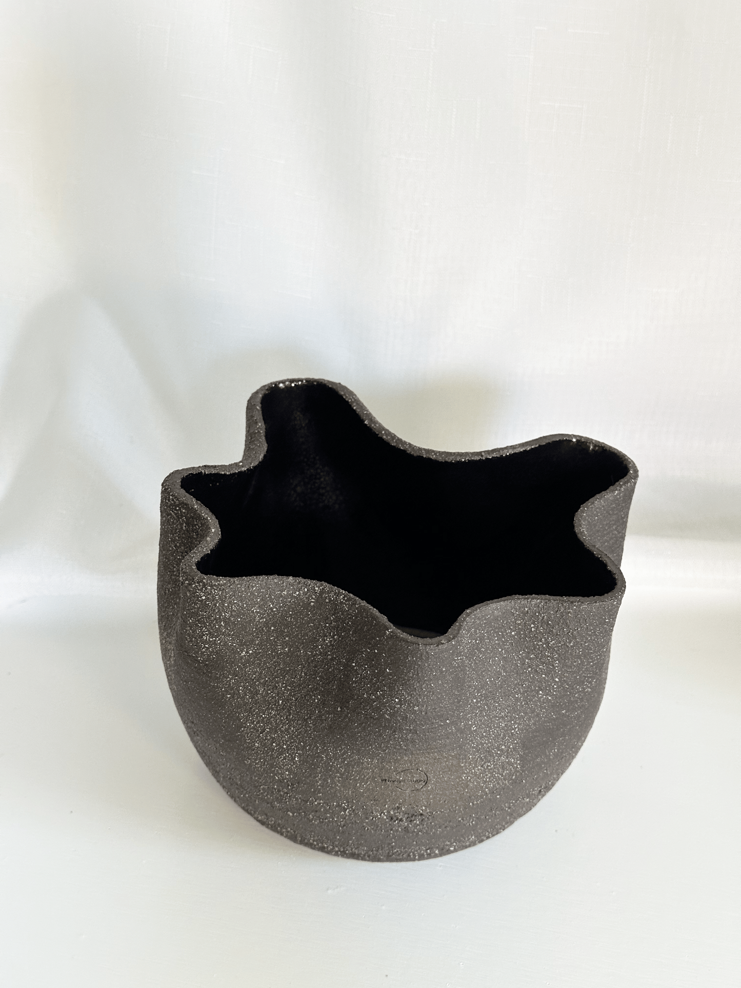 11:56 - Vase