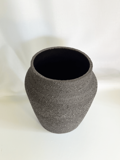 11:57 - Vase
